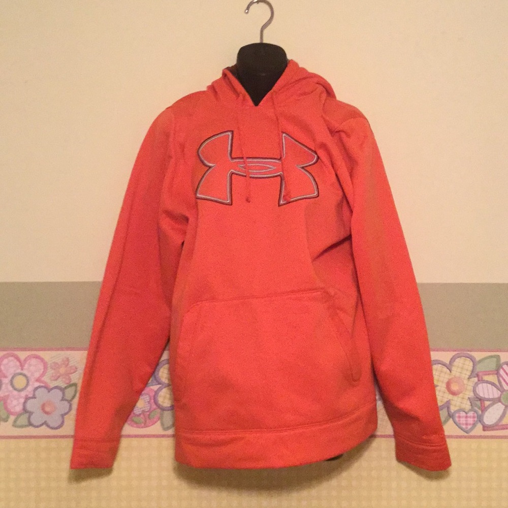 Medium under armor sweatshirt